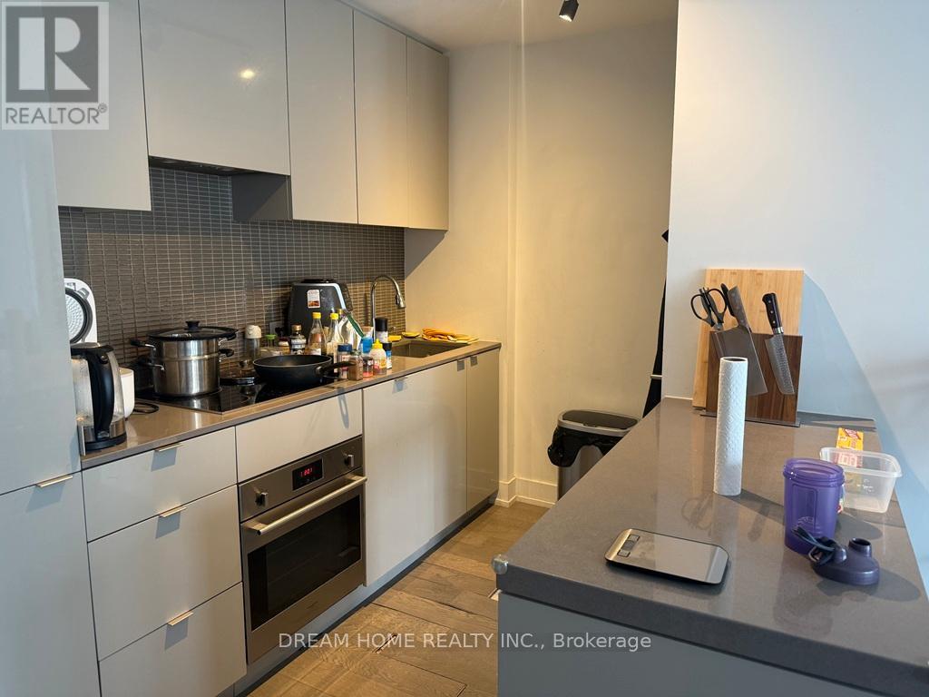 3303 - 7 Grenville Street, Toronto (Bay Street Corridor), Ontario  M4Y 0E9 - Photo 7 - C12910066