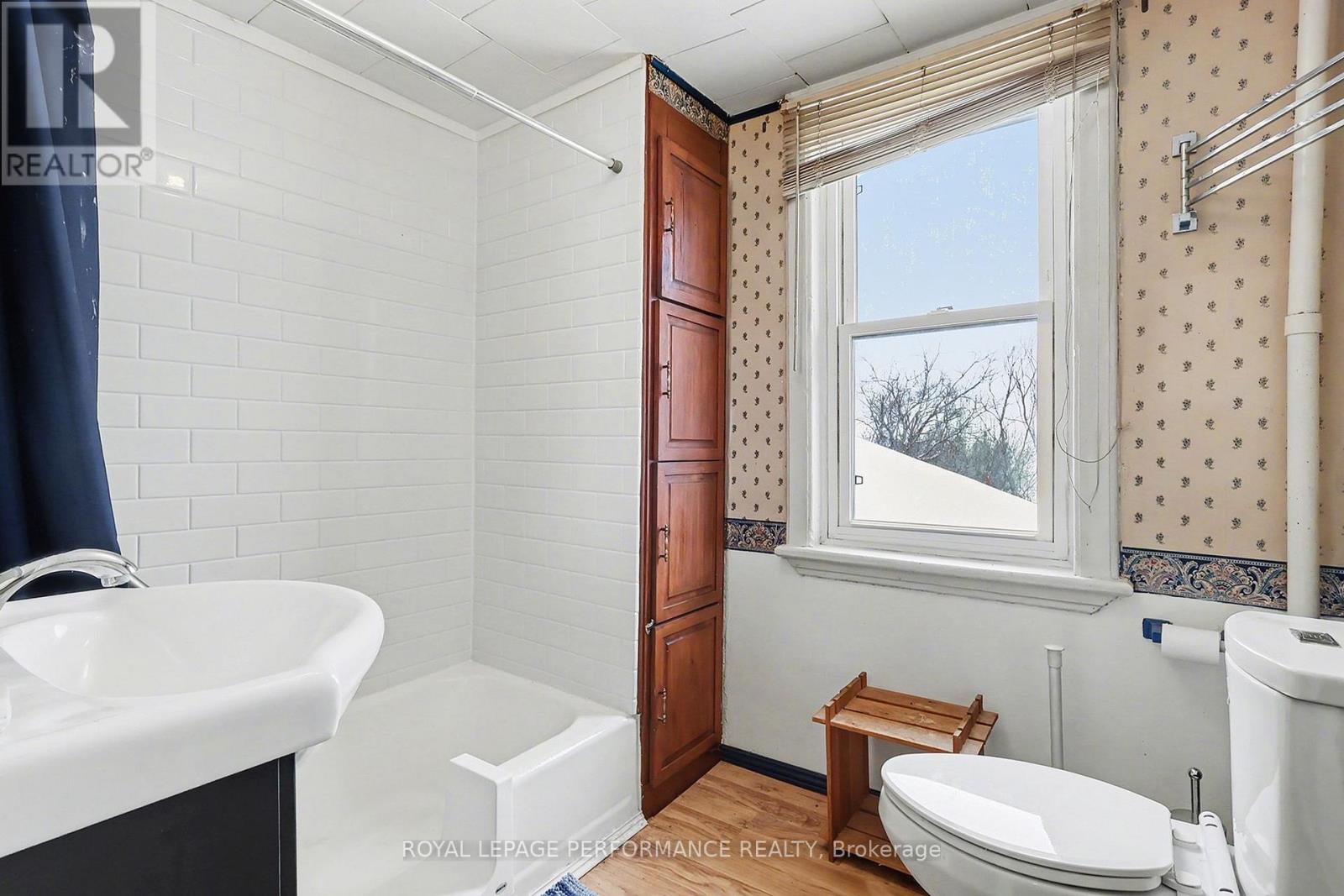 2478 Cleroux Crescent, Ottawa, Ontario  K1W 1A3 - Photo 15 - X12910086