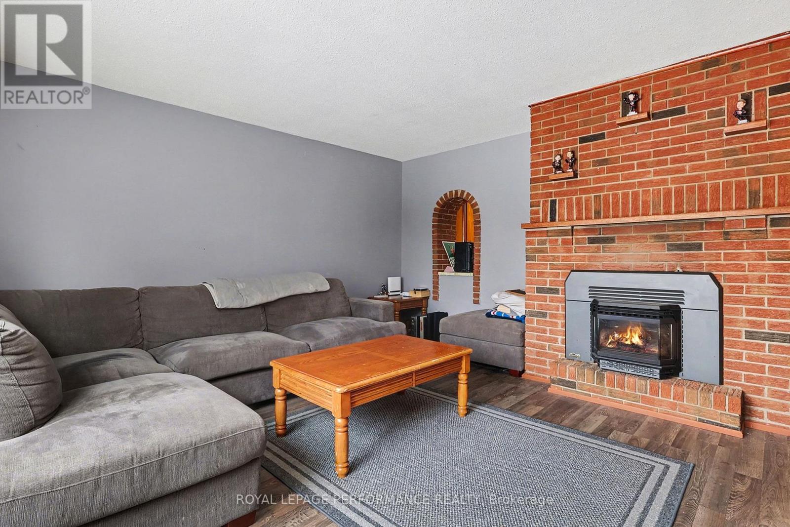 2478 Cleroux Crescent, Ottawa, Ontario  K1W 1A3 - Photo 6 - X12910086