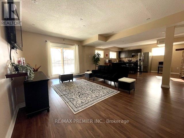 Lower - 72 Booker Drive, Ajax (Northeast Ajax), Ontario  L1Z 0J4 - Photo 3 - E12909976