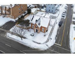 168 CENTRE STREET S, Oshawa, Ontario