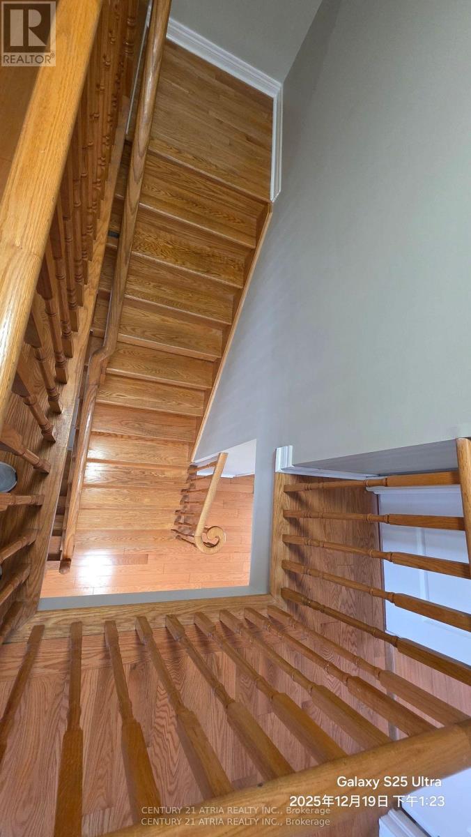 116 Alfred Smith Way, Newmarket (Woodland Hill), Ontario  L3X 3B8 - Photo 13 - N12909930