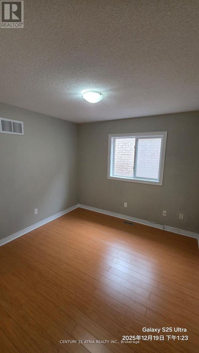 116 Alfred Smith Way, Newmarket (Woodland Hill), Ontario  L3X 3B8 - Photo 14 - N12909930