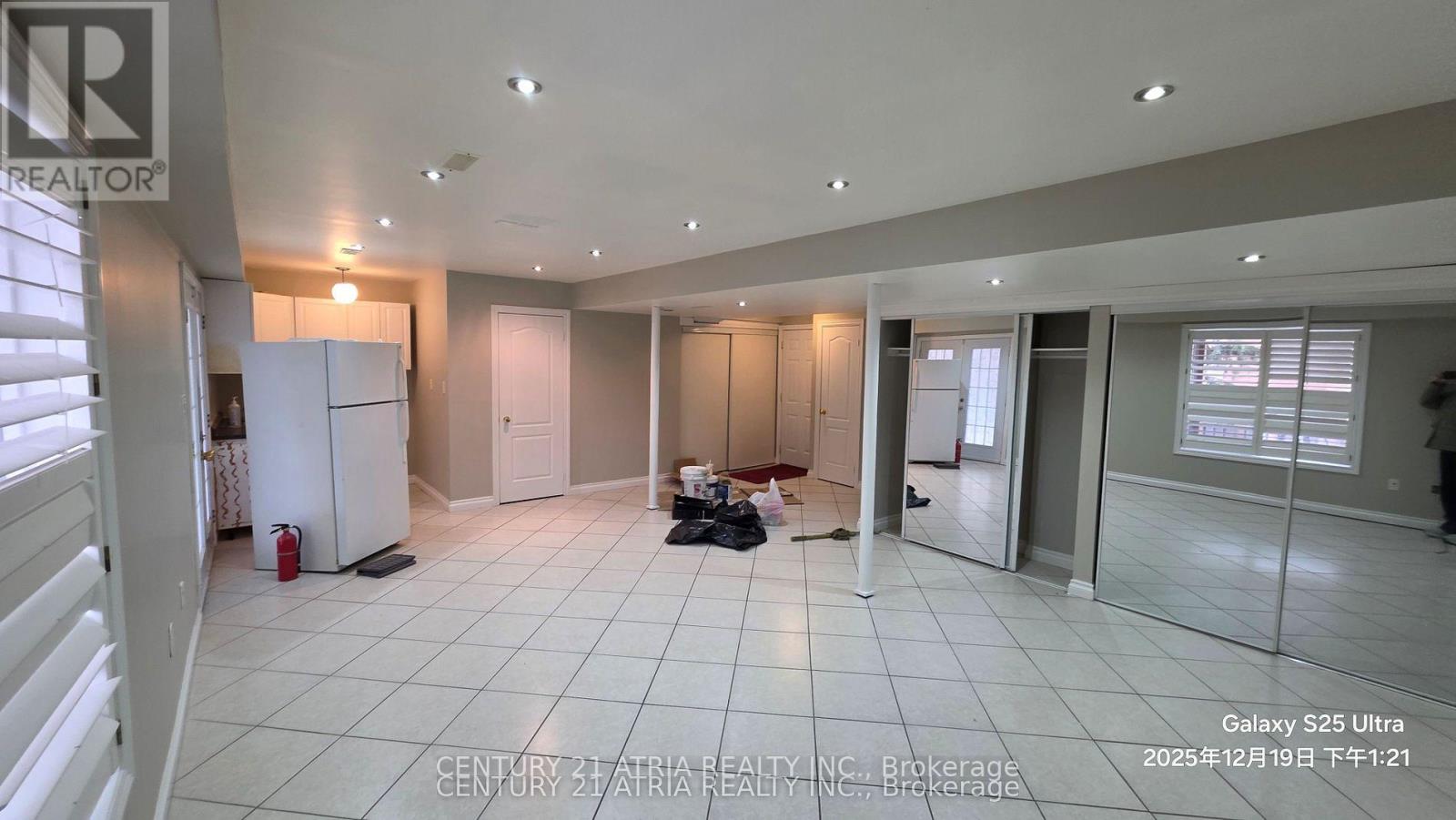 116 Alfred Smith Way, Newmarket (Woodland Hill), Ontario  L3X 3B8 - Photo 9 - N12909930