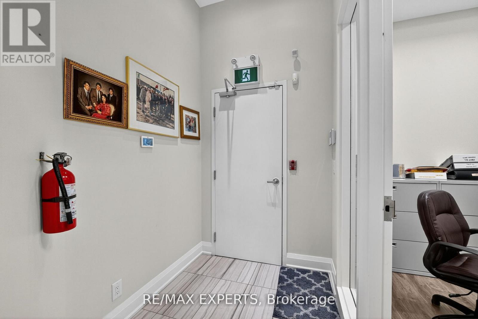 6 - 12 Woodstream Boulevard, Vaughan (Vaughan Grove), Ontario  L4L 8C3 - Photo 23 - N12909990