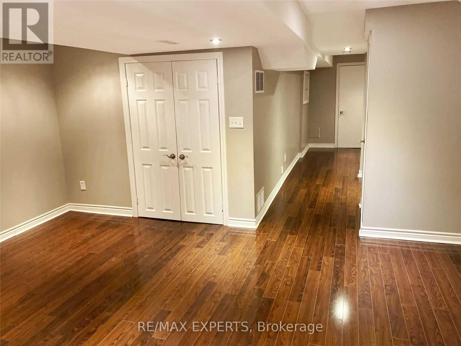 202 Deepsprings Crescent, Vaughan (Vellore Village), Ontario  L6A 3W1 - Photo 10 - N12910010