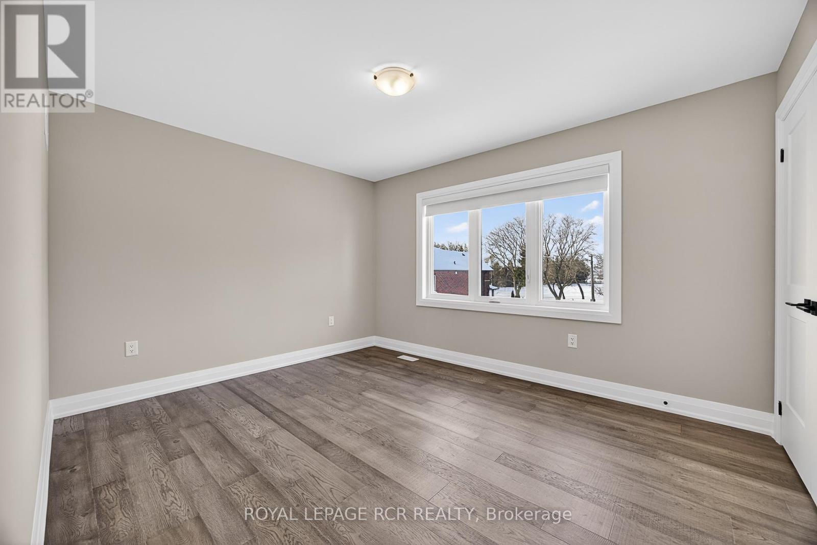 28 St. George Street, Georgina (Sutton & Jackson's Point), Ontario  L0E 1L0 - Photo 29 - N12910040