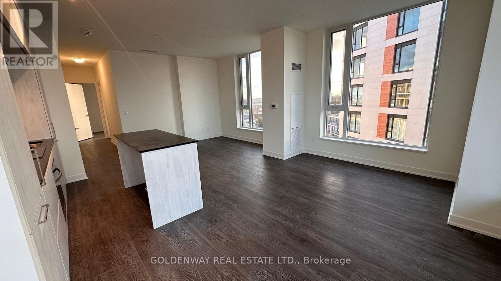 903 - 6 David Eyer Road, Richmond Hill, Ontario  L4S 0N5 - Photo 4 - N12910044