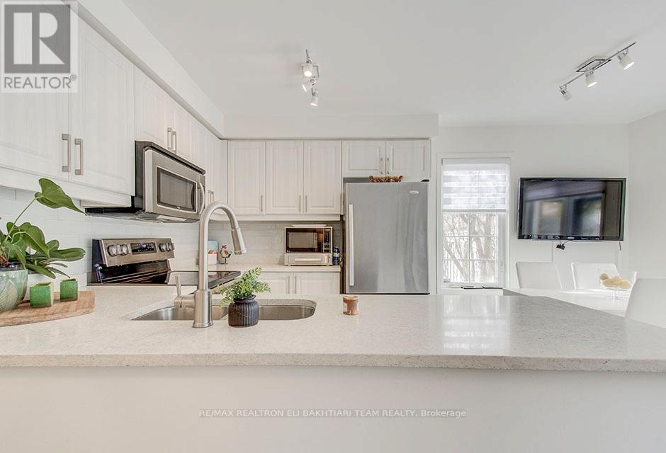 133 Long Point Drive, Richmond Hill (Oak Ridges Lake Wilcox), Ontario  L4E 3Z6 - Photo 18 - N12910090