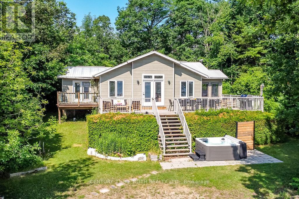 58 METHODIST ISLAND, Tay, Ontario