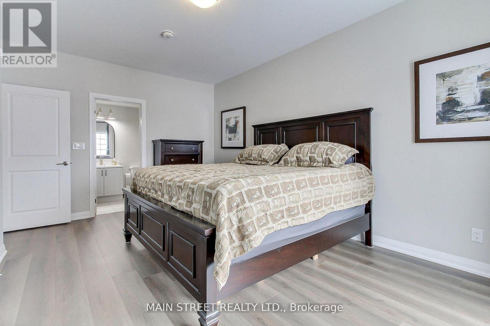 402 - 20 Koda Street, Barrie, Ontario  L9J 0J7 - Photo 23 - S12910018