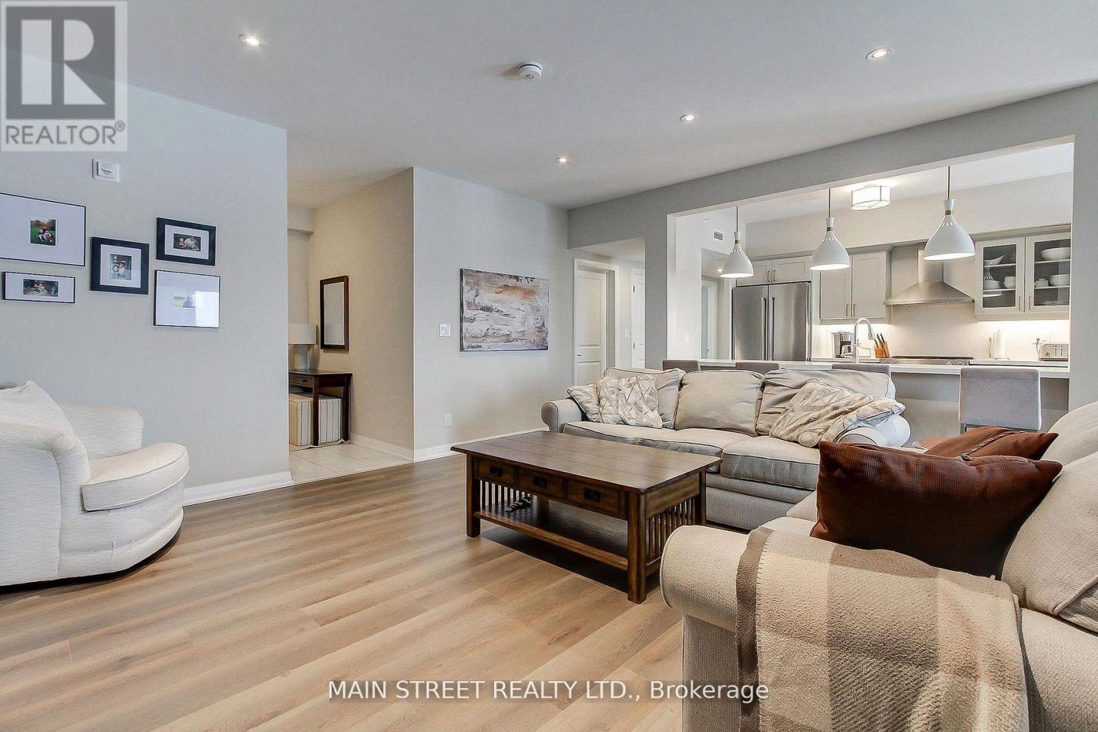 402 - 20 Koda Street, Barrie, Ontario  L9J 0J7 - Photo 8 - S12910018