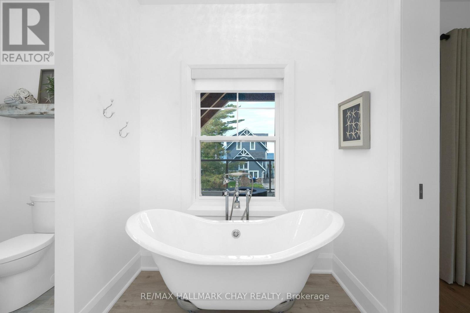 395 Eastdale Drive, Wasaga Beach, Ontario  L9Z 2P4 - Photo 31 - S12910050