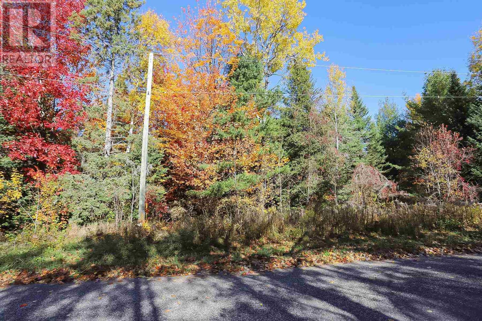 Lot 16 Nokomis Beach Rd, Sault Ste. Marie, Ontario  P6A 5K6 - Photo 3 - SM250057