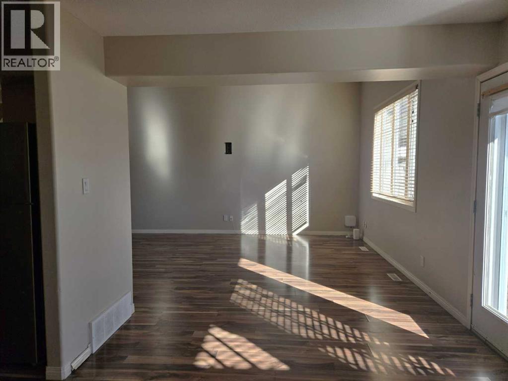 223 Baker Street, Hinton, Alberta  T7V 2C4 - Photo 4 - A2291721