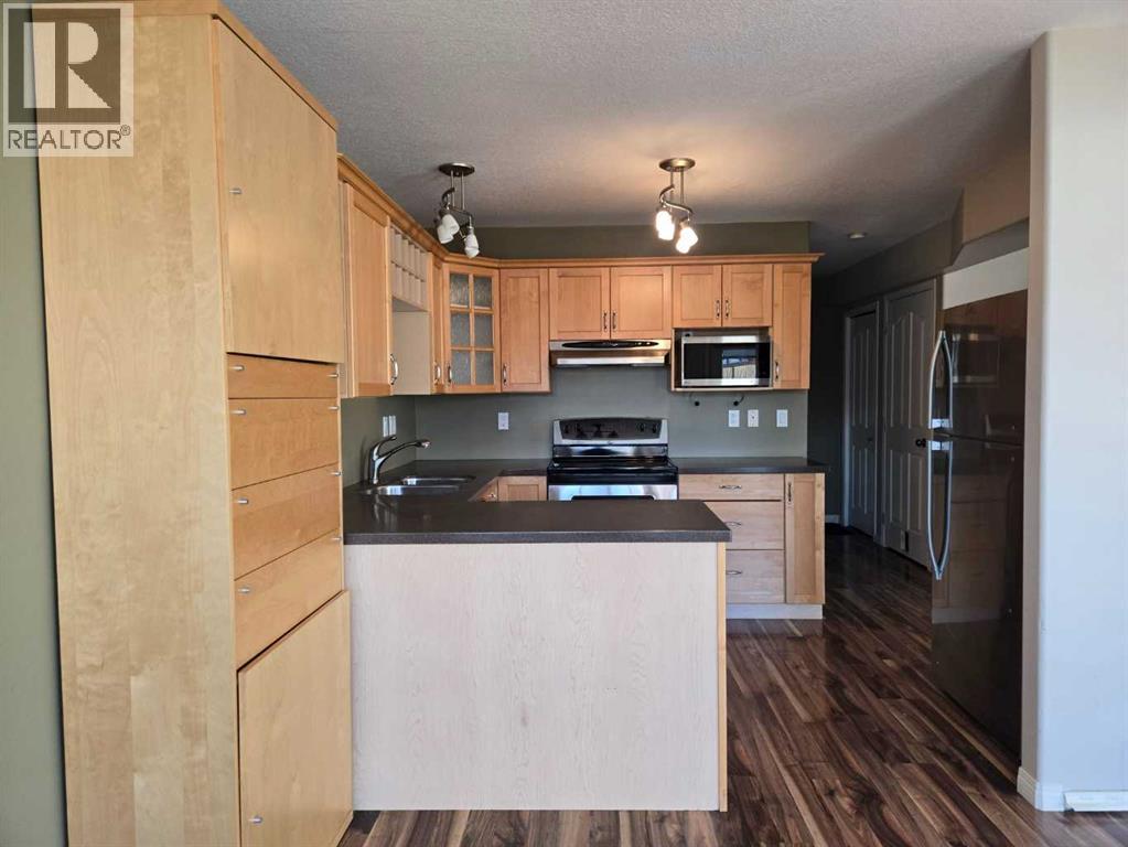 223 Baker Street, Hinton, Alberta  T7V 2C4 - Photo 7 - A2291721