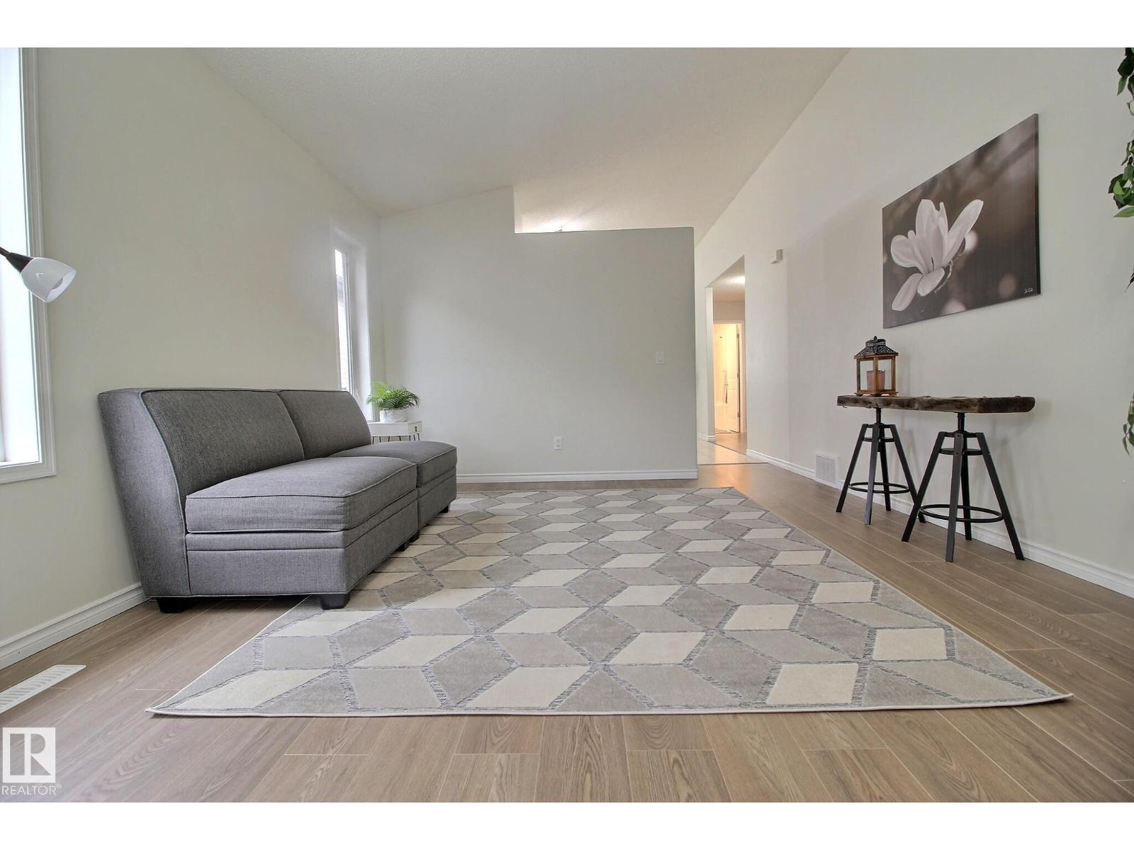 287 Spruce Ridge Rd, Spruce Grove, Alberta  T7X 4R1 - Photo 9 - E4478285