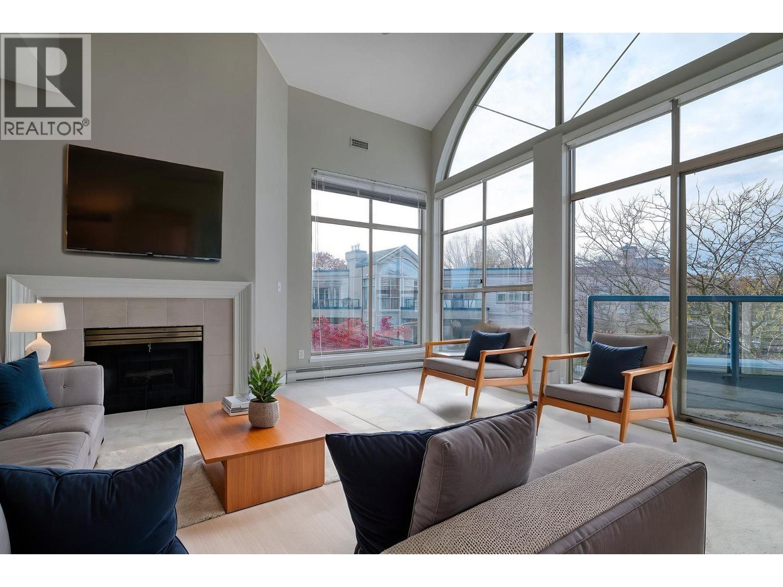 304 4753 W RIVER ROAD, Ladner, British Columbia