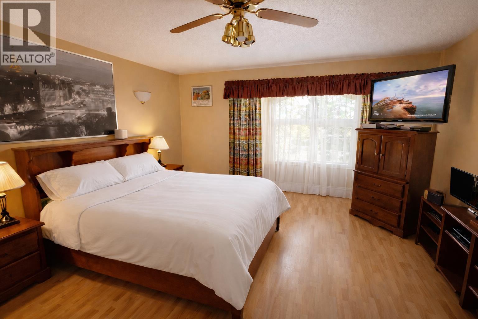 2011 Seventh Avenue, New Westminster, British Columbia  V3M 2L5 - Photo 8 - R3098932