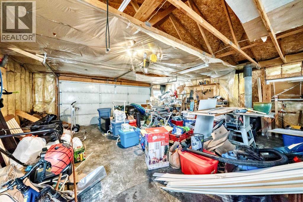 315 Barrett Drive, Red Deer, Alberta  T4R 1J1 - Photo 39 - A2295042