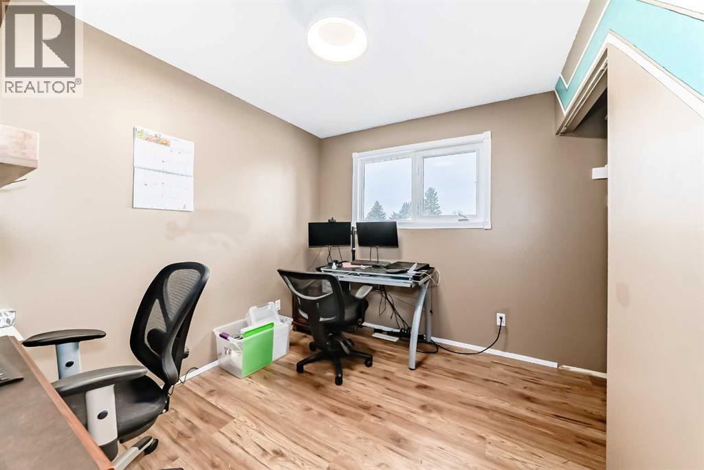 315 Barrett Drive, Red Deer, Alberta  T4R 1J1 - Photo 20 - A2295042