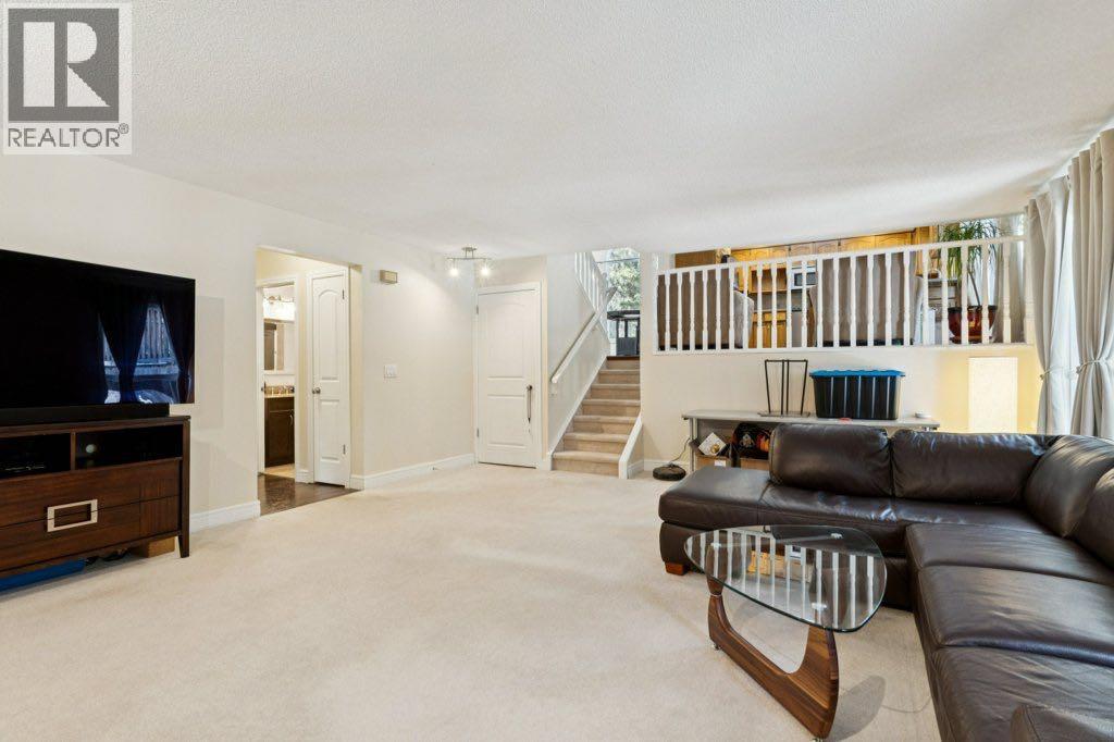 5 Manyhorses Crescent, Rural Rocky View County, Alberta  T3Z 1A3 - Photo 19 - A2292347