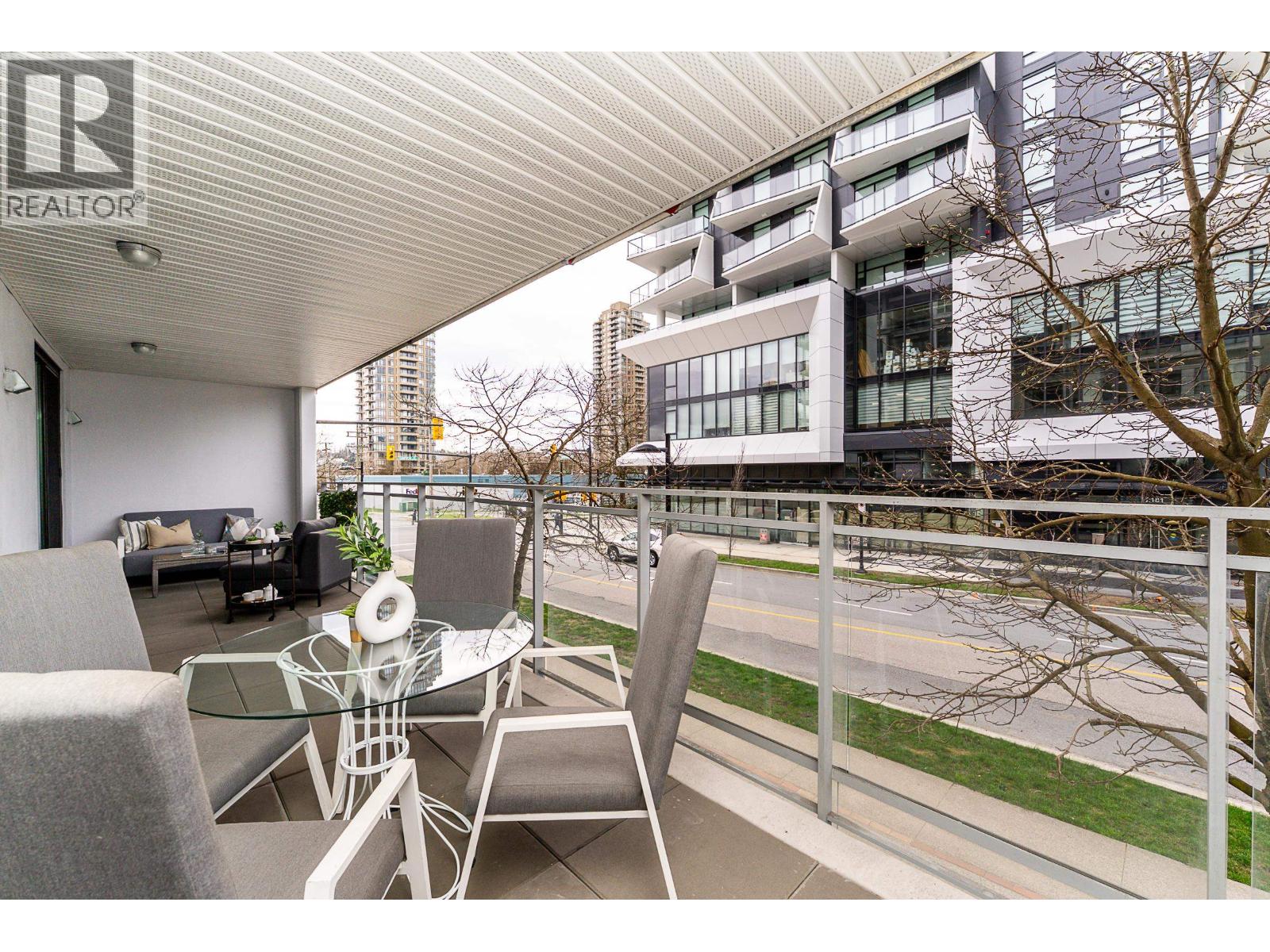 Listing Picture 20 of 40 : 103 2188 MADISON AVENUE, Burnaby / 本拿比 - 魯藝地產 Yvonne Lu Group - MLS Medallion Club Member