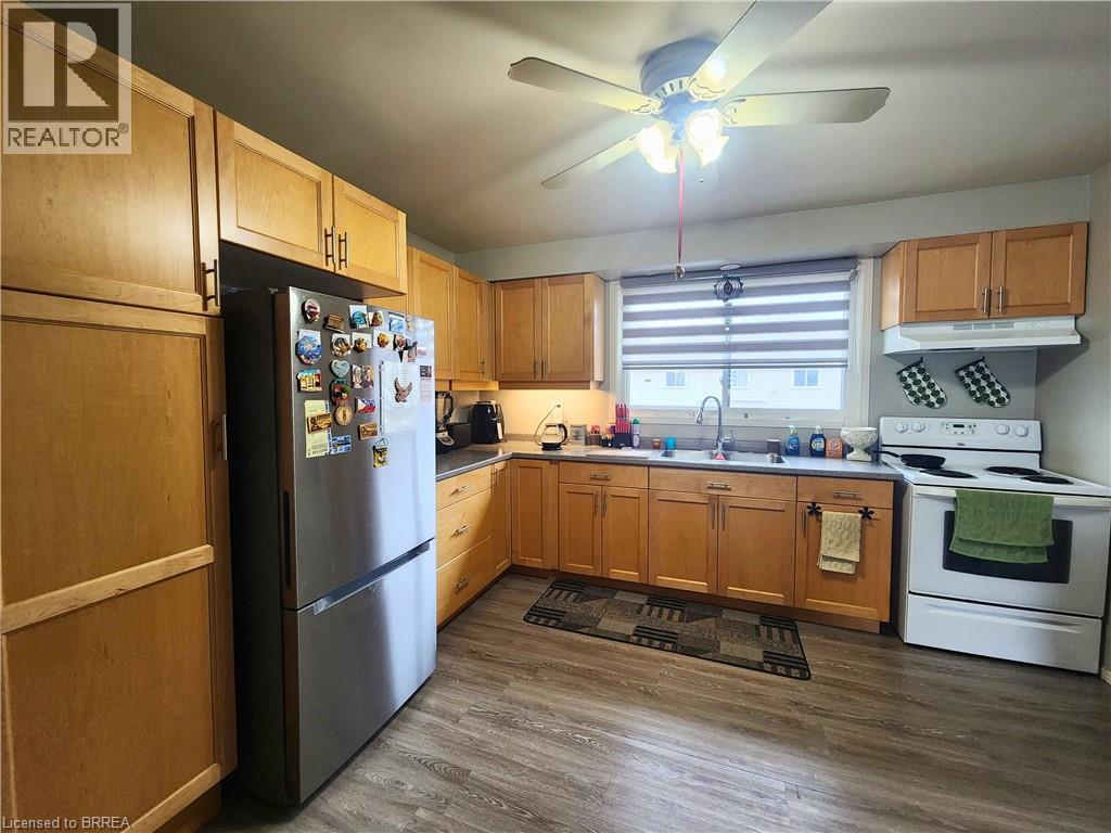 85 Lyndhurst Street Unit# 4, Brantford, Ontario  N3S 4N1 - Photo 2 - 40810924