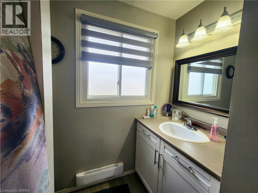 85 Lyndhurst Street Unit# 4, Brantford, Ontario  N3S 4N1 - Photo 8 - 40810924