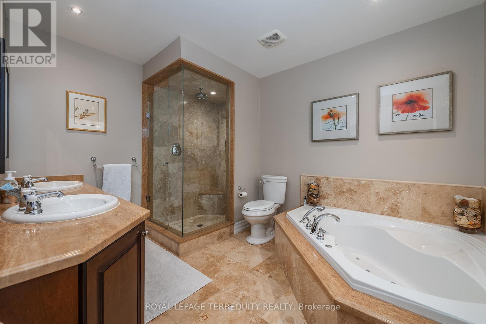 19 Bannon Avenue, Toronto, Ontario  M8X 1T6 - Photo 20 - W12909946