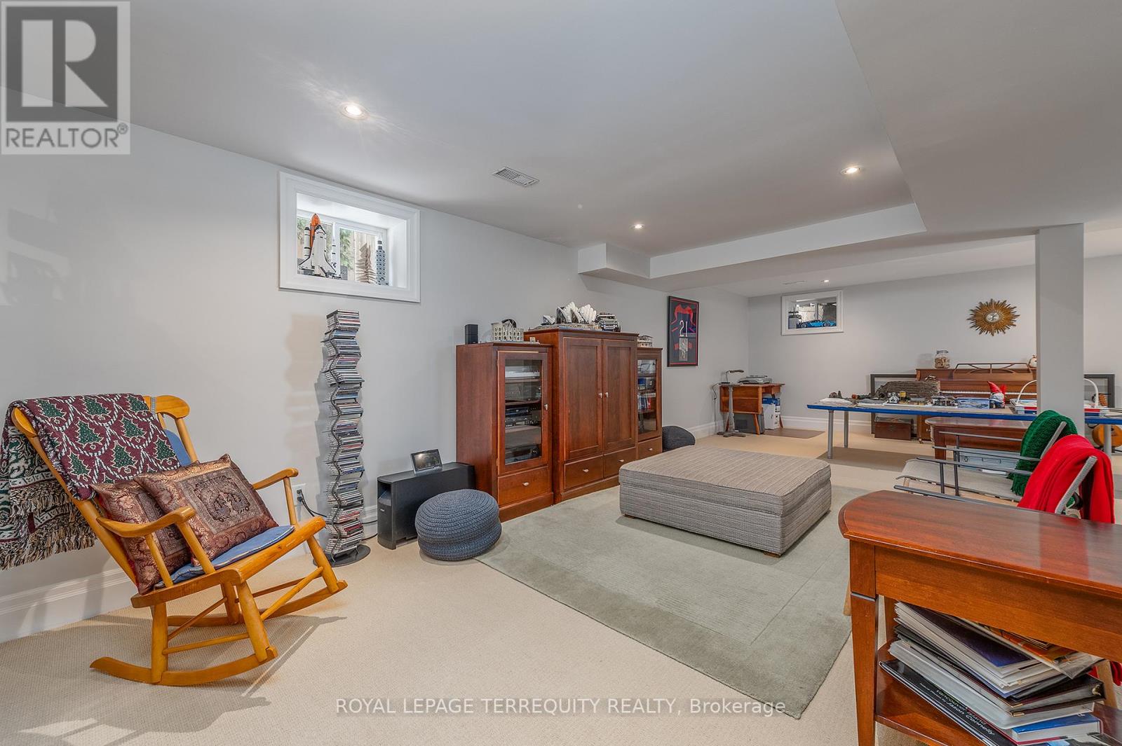 19 Bannon Avenue, Toronto, Ontario  M8X 1T6 - Photo 27 - W12909946