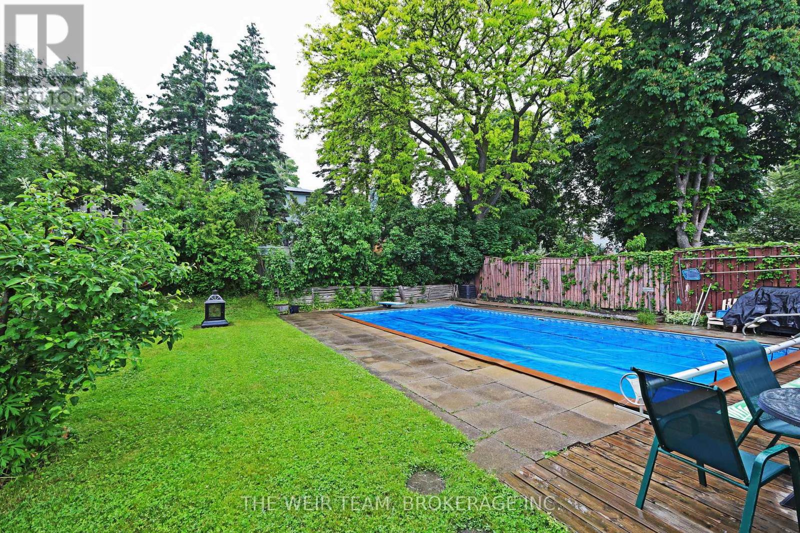 1577 Otterby Road, Mississauga (Applewood), Ontario  L4X 1W8 - Photo 45 - W12909954
