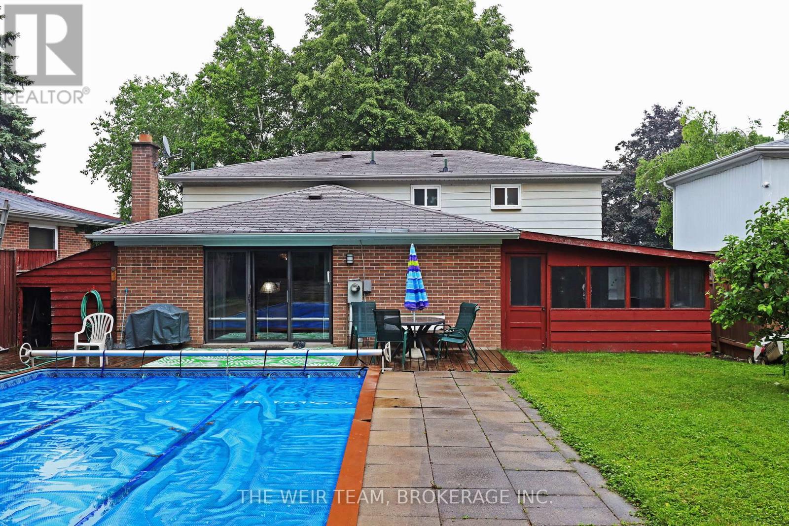 1577 Otterby Road, Mississauga (Applewood), Ontario  L4X 1W8 - Photo 46 - W12909954