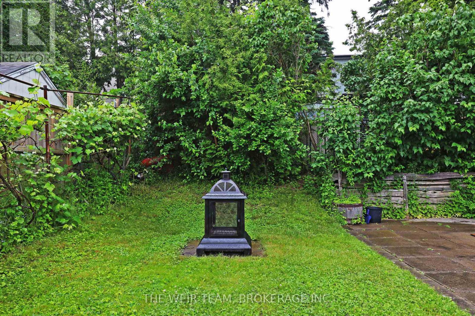 1577 Otterby Road, Mississauga (Applewood), Ontario  L4X 1W8 - Photo 50 - W12909954