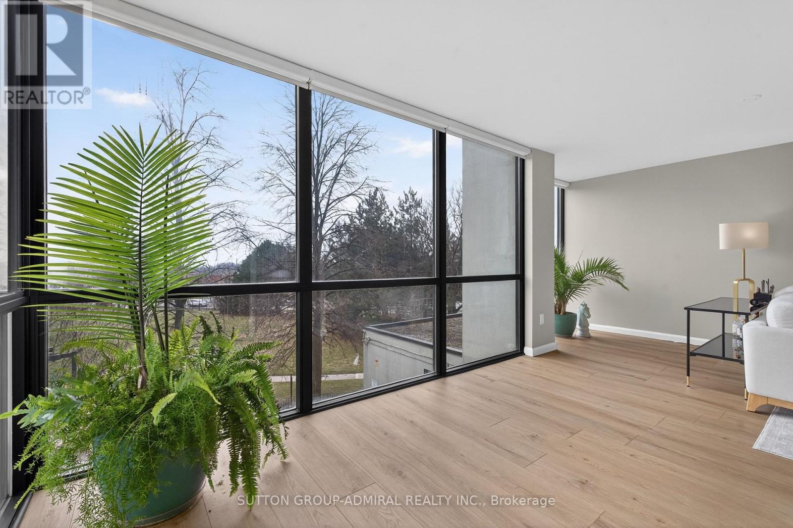 308 - 350 Webb Drive, Mississauga, Ontario  L5B 3W4 - Photo 14 - W12909986