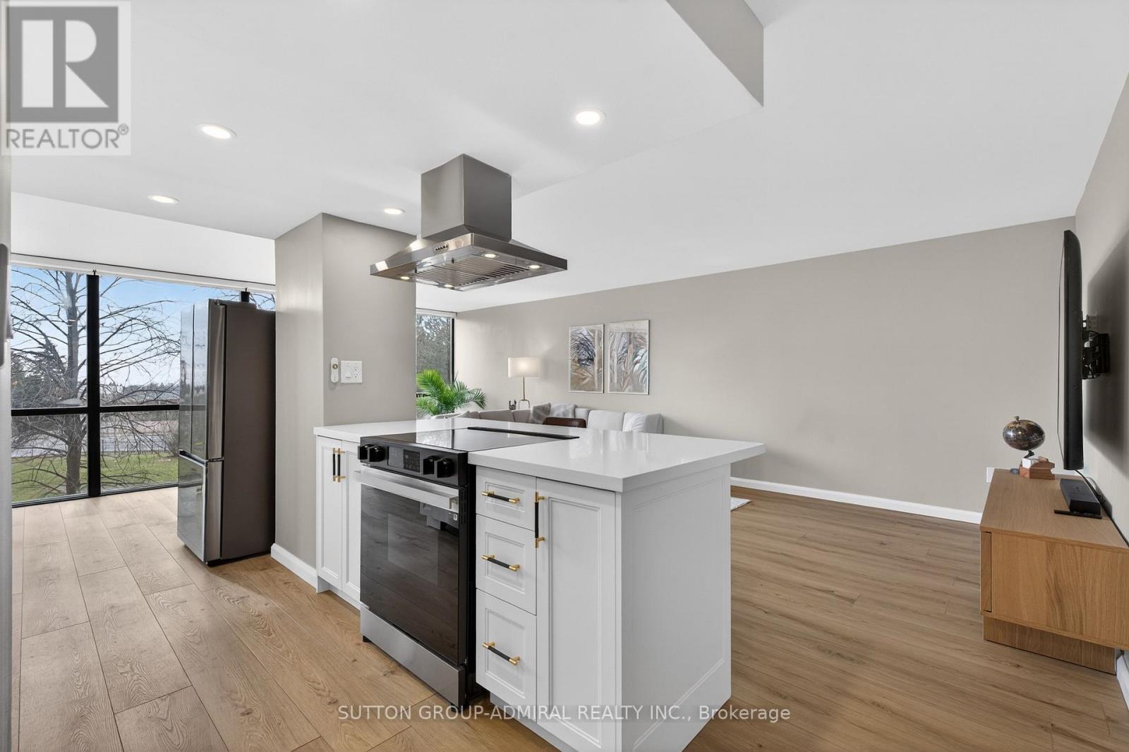 308 - 350 Webb Drive, Mississauga, Ontario  L5B 3W4 - Photo 19 - W12909986