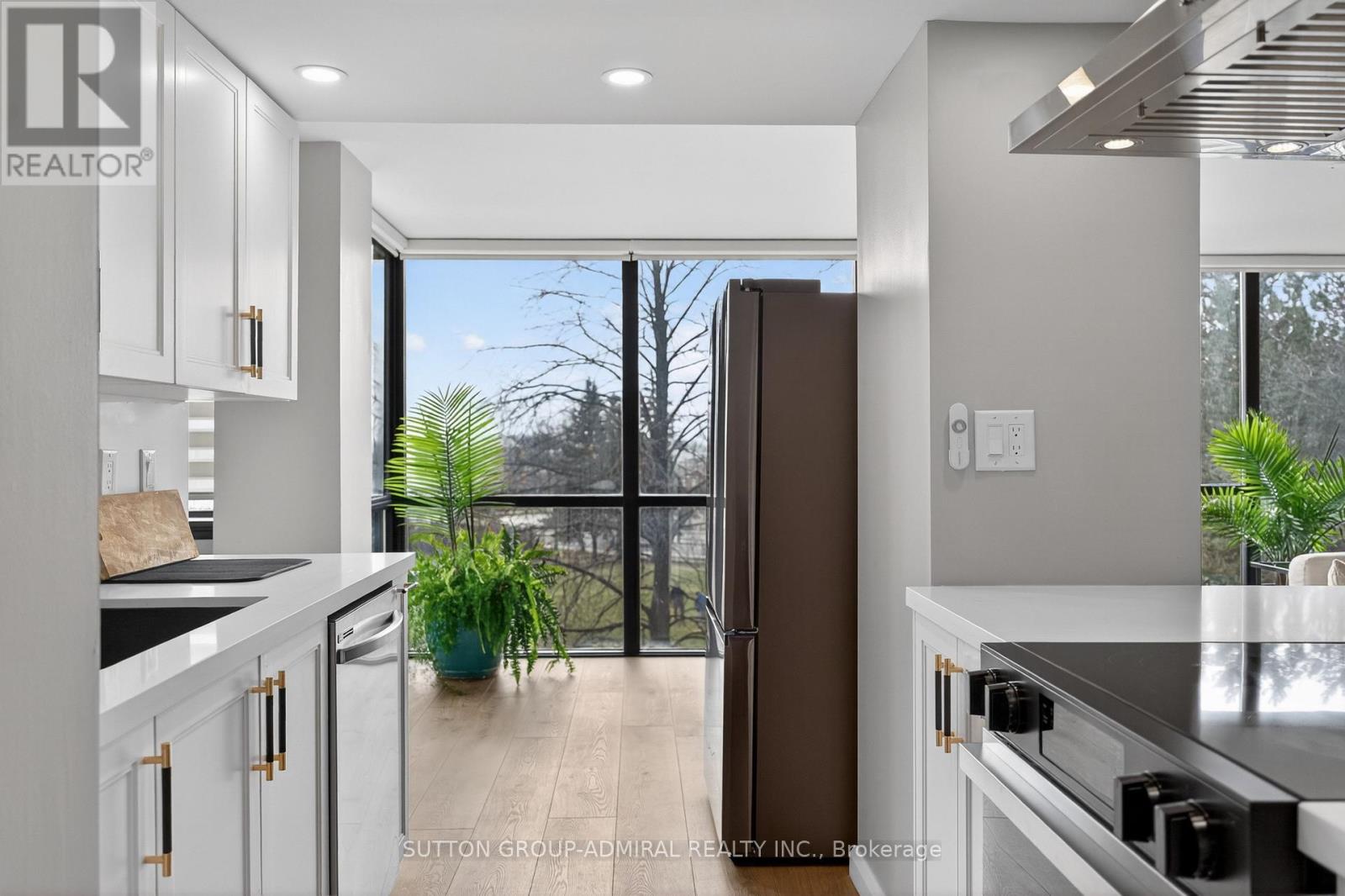 308 - 350 Webb Drive, Mississauga, Ontario  L5B 3W4 - Photo 24 - W12909986