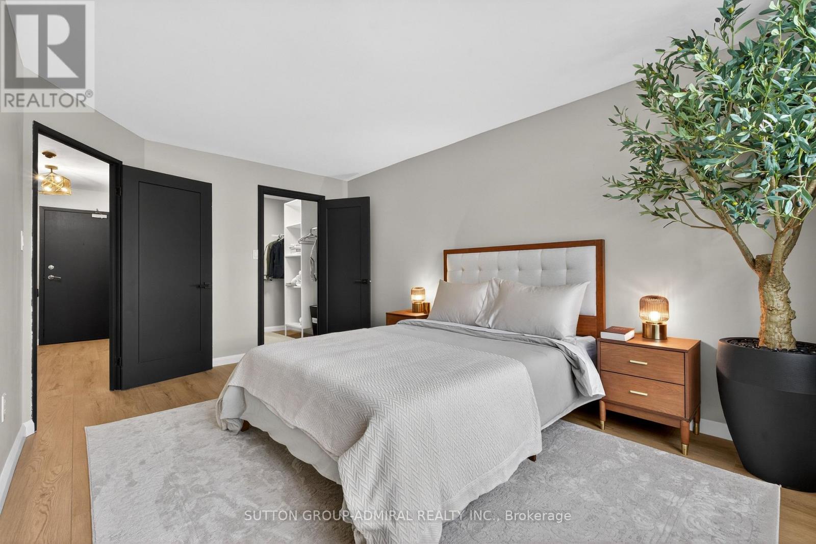 308 - 350 Webb Drive, Mississauga, Ontario  L5B 3W4 - Photo 34 - W12909986