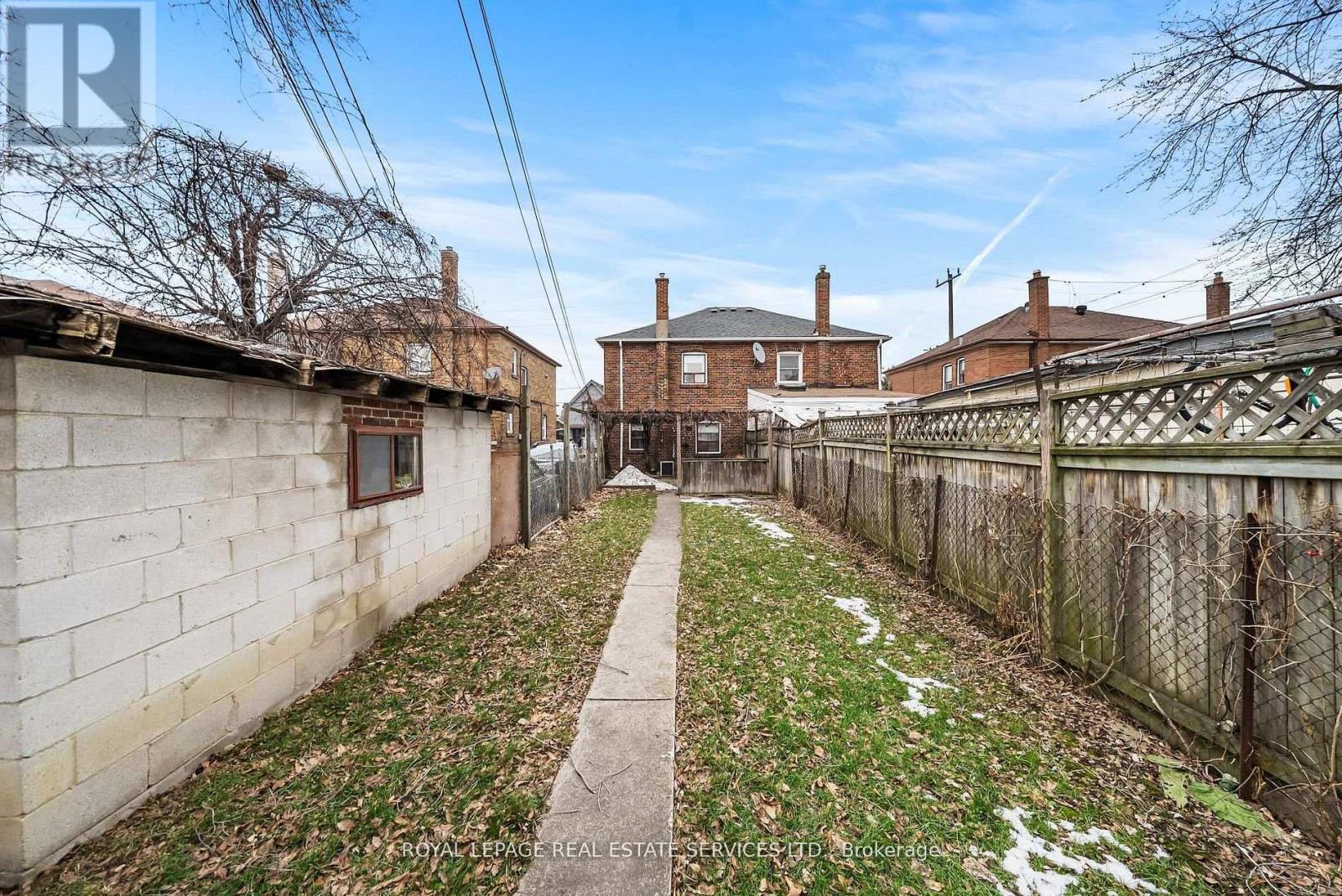 616 Old Weston Road, Toronto (Weston-Pellam Park), Ontario  M6N 3B3 - Photo 20 - W12909992