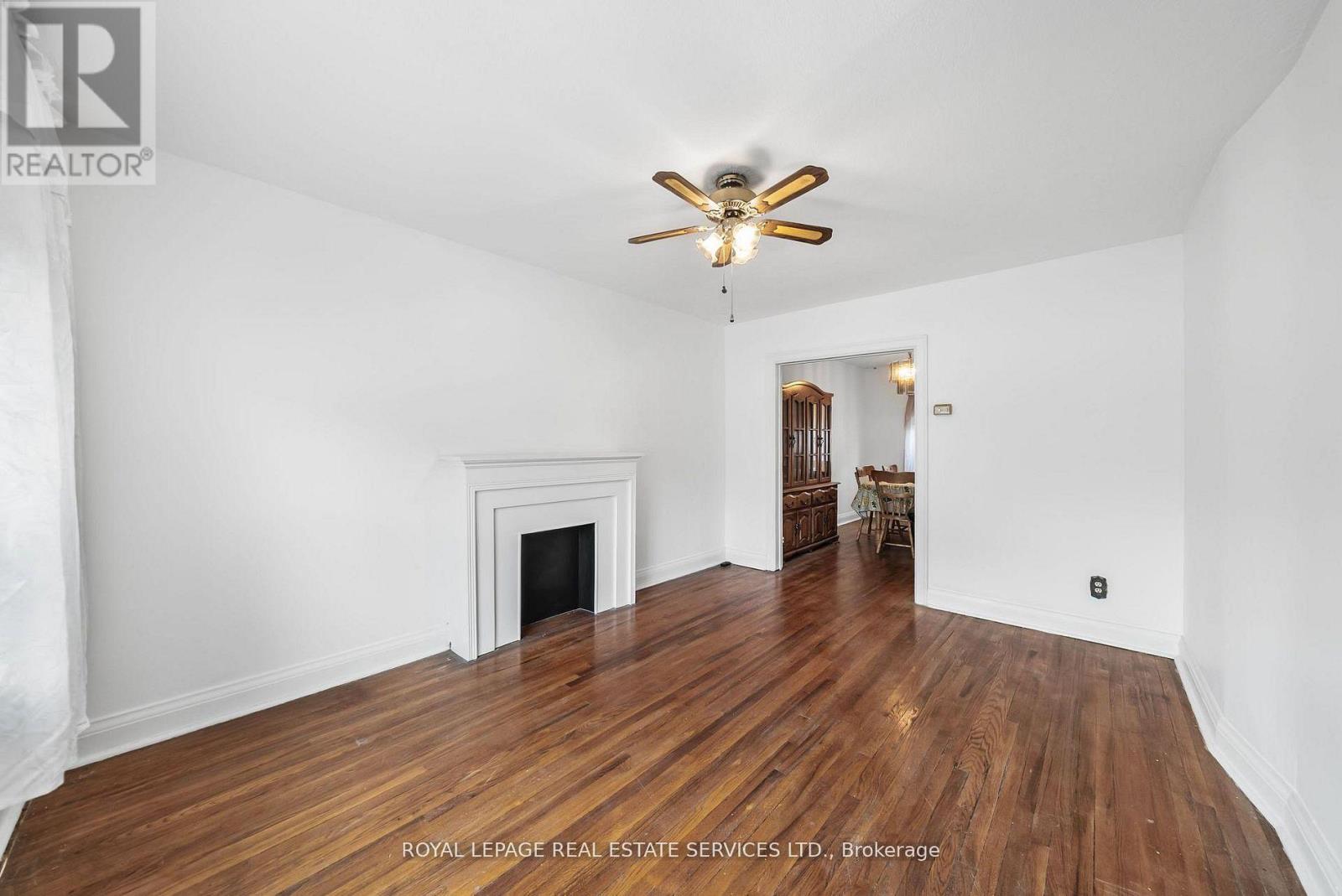 616 Old Weston Road, Toronto (Weston-Pellam Park), Ontario  M6N 3B3 - Photo 3 - W12909992