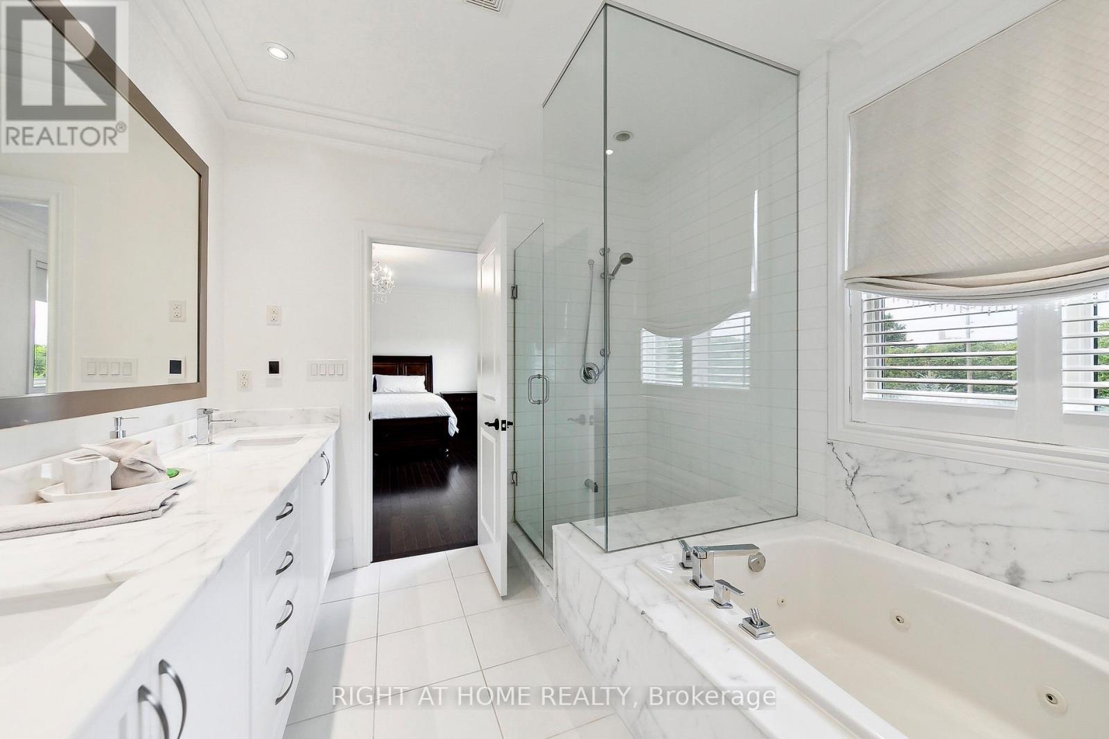 3630 Silverplains Drive, Mississauga, Ontario  L4X 2P4 - Photo 27 - W12910012