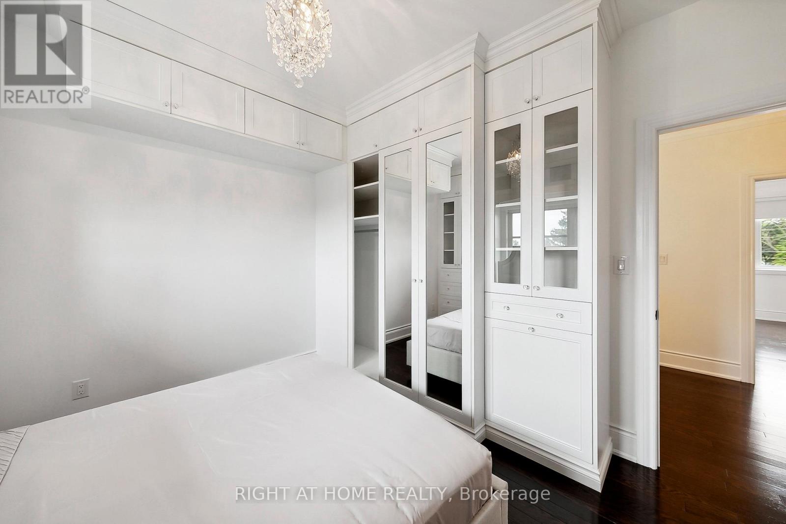 3630 Silverplains Drive, Mississauga, Ontario  L4X 2P4 - Photo 33 - W12910012