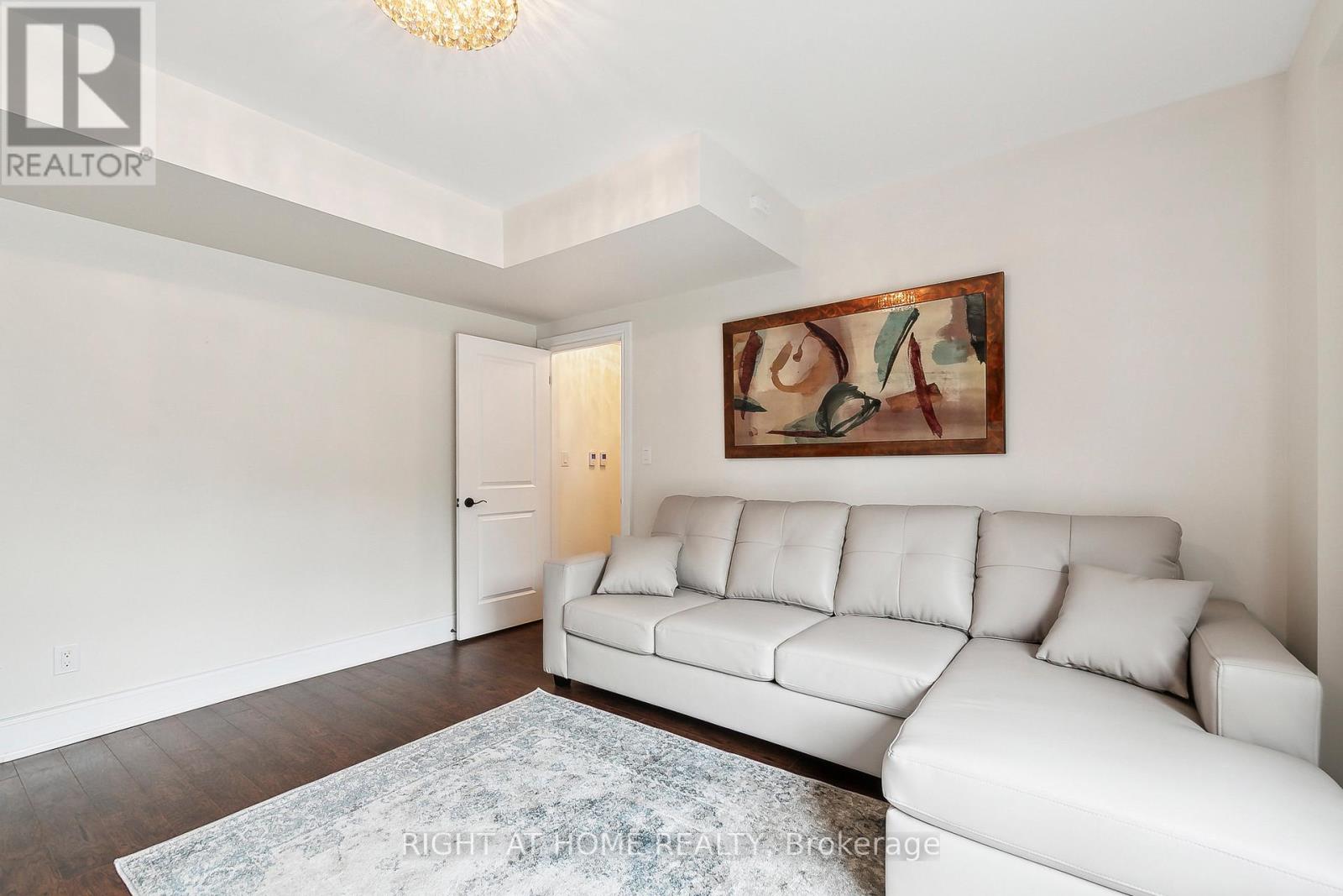 3630 Silverplains Drive, Mississauga, Ontario  L4X 2P4 - Photo 40 - W12910012