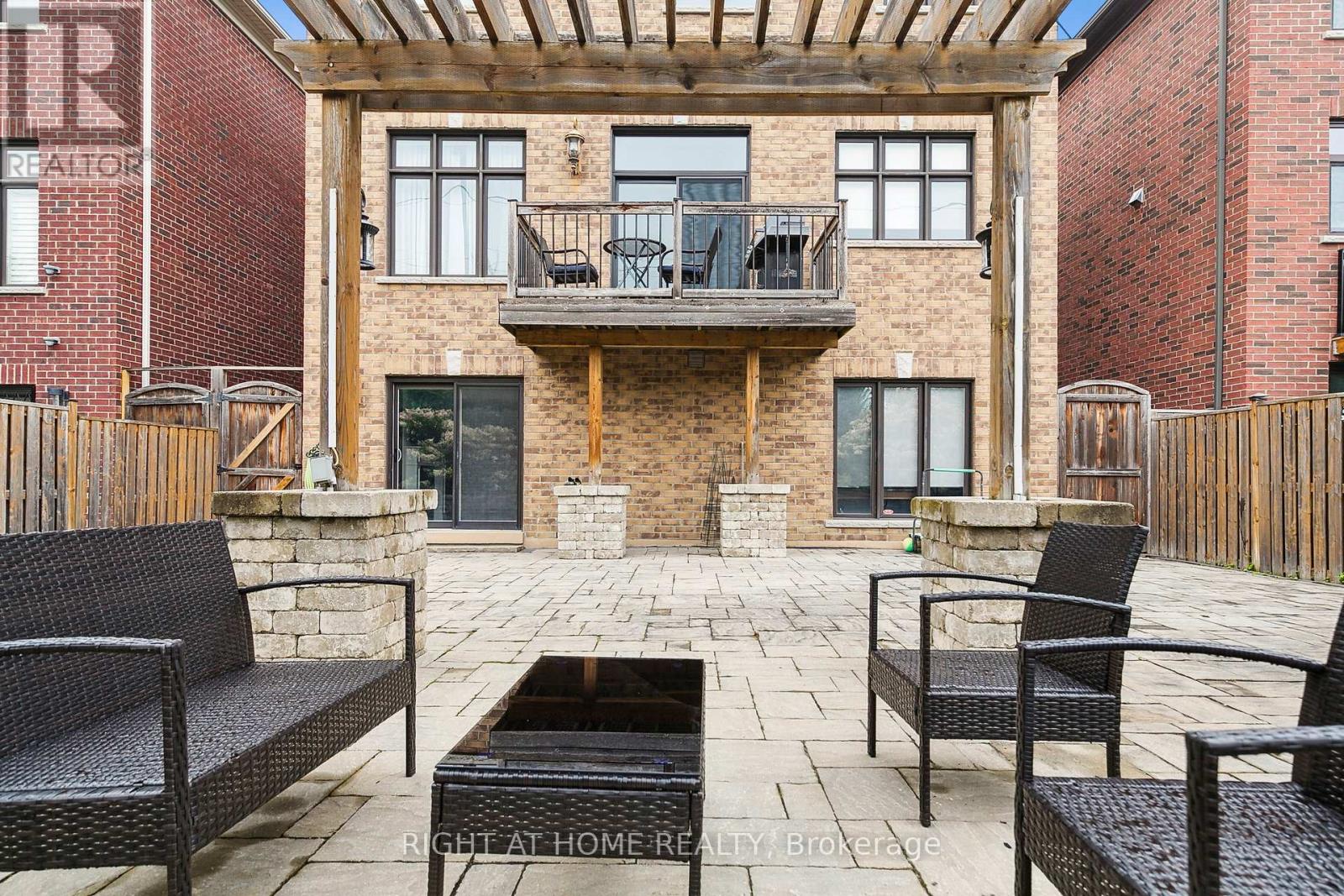 3630 Silverplains Drive, Mississauga, Ontario  L4X 2P4 - Photo 47 - W12910012