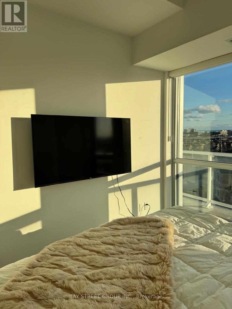 731 - 1005 Dundas Street E, Oakville, Ontario  L6H 8C7 - Photo 9 - W12910026