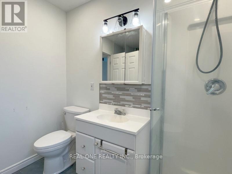 Unit 2 - 2116 Mountainside Drive, Burlington (Mountainside), Ontario  L7P 1B2 - Photo 16 - W12910056