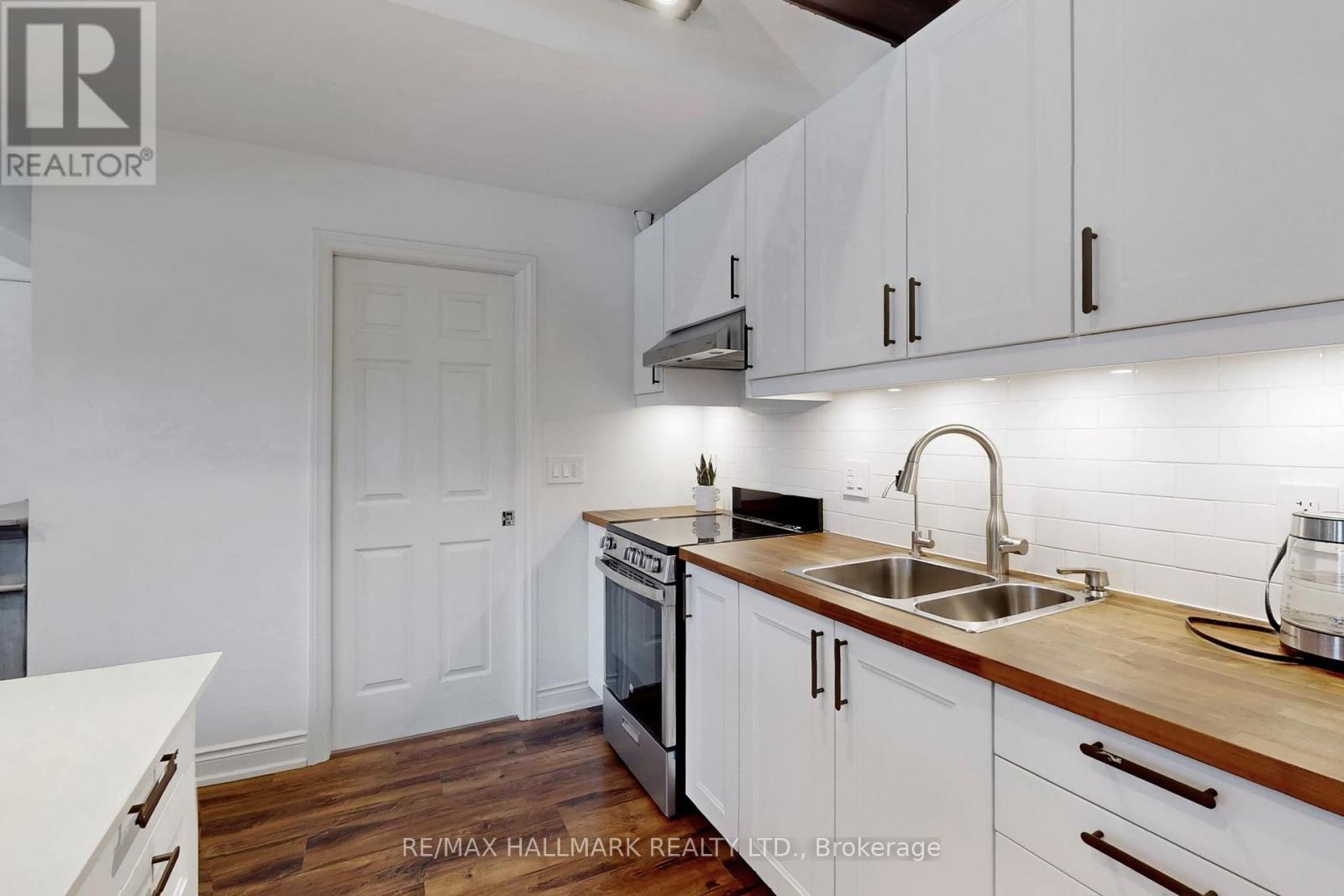 64 Powell Street, Richmond Hill, Ontario  L4C 4S4 - Photo 33 - N12865294