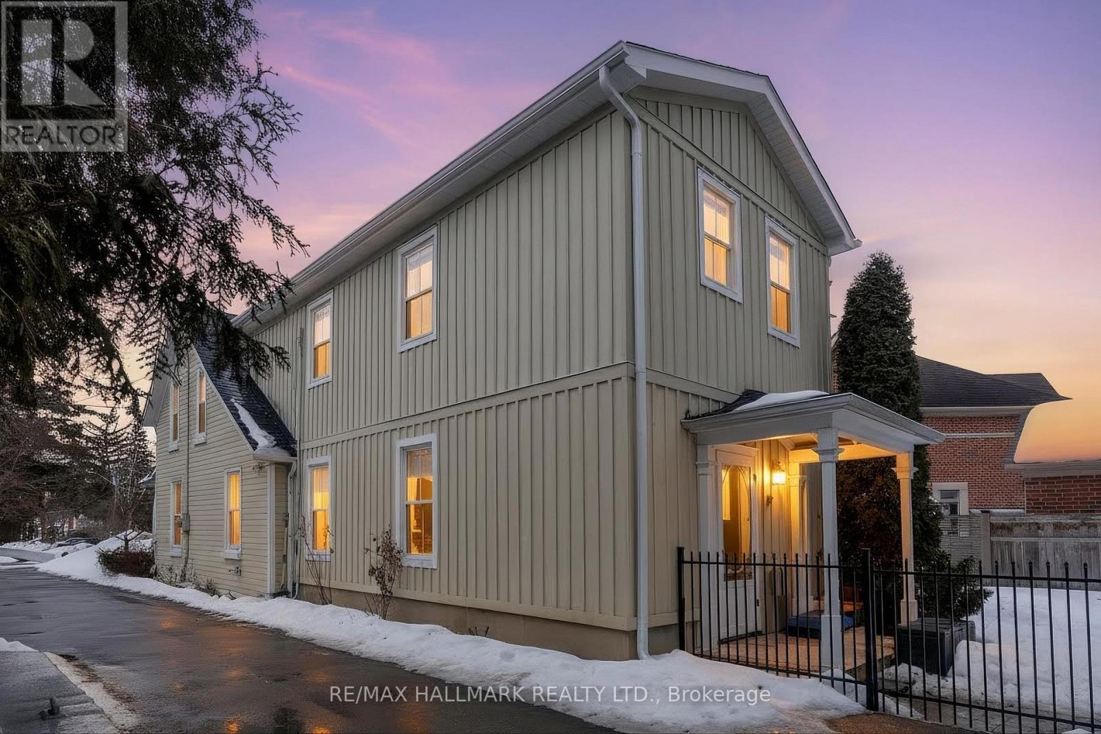 64 Powell Street, Richmond Hill, Ontario  L4C 4S4 - Photo 43 - N12865294