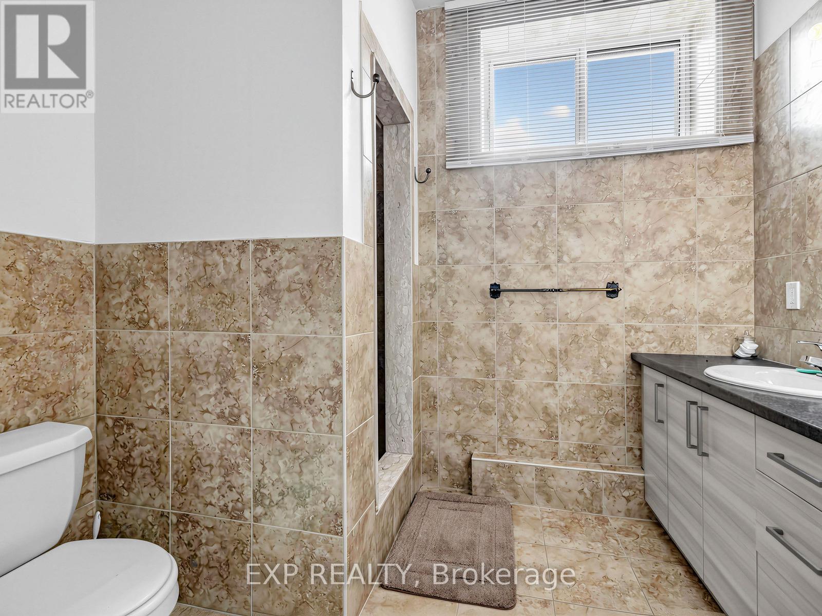 40 Simmons Street, Vaughan (Elder Mills), Ontario  L4H 4X7 - Photo 29 - N12892724