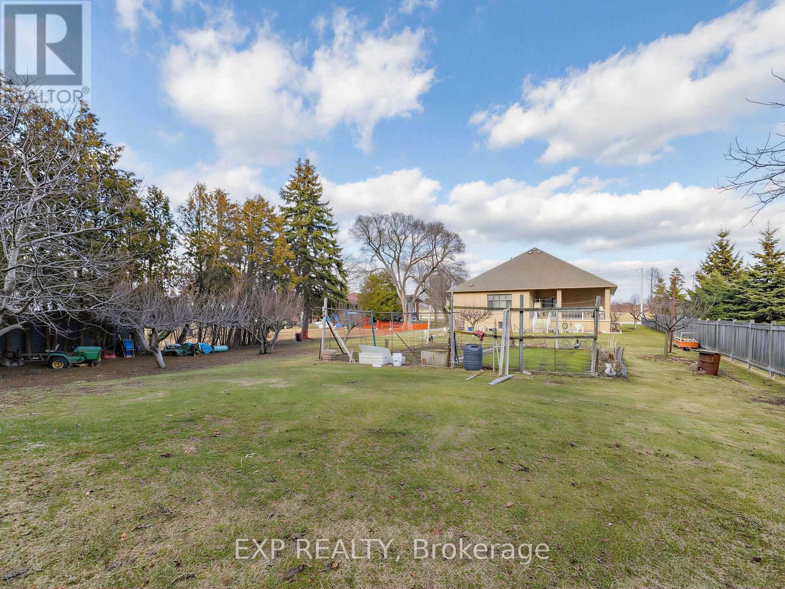 40 Simmons Street, Vaughan (Elder Mills), Ontario  L4H 4X7 - Photo 36 - N12892724